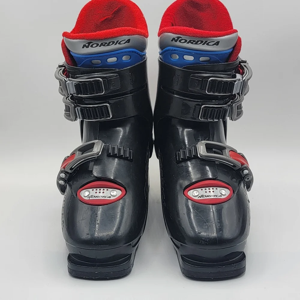 Nordica Black and Red Ski Boots‎ Men's Size 5-5.5; Women's Size 6-6.5